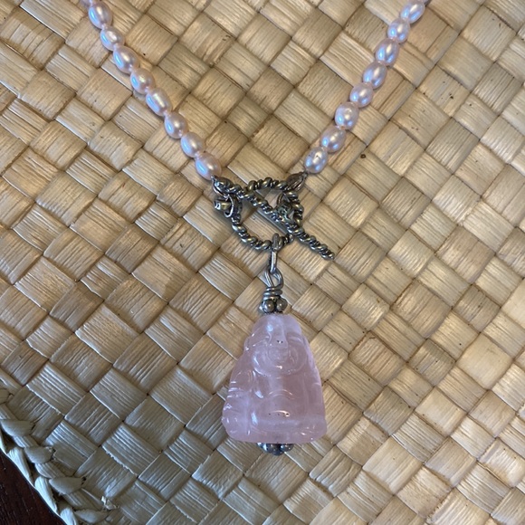 Beautiful light pink fresh water pearls and Buddah necklace - Picture 2 of 4